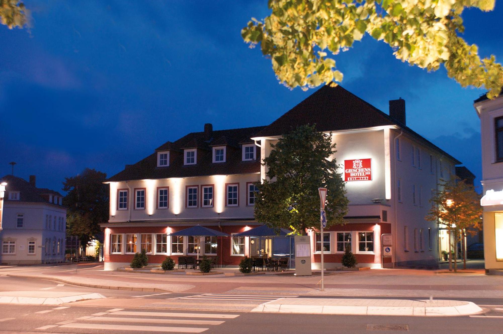 Gieschens Hotel Achim Exterior foto